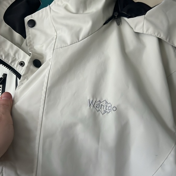 Men’s off white winter windbreaker - Picture 2 of 3